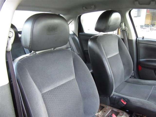 2011 Chevrolet Impala Police 4dr Sedan w/3FL